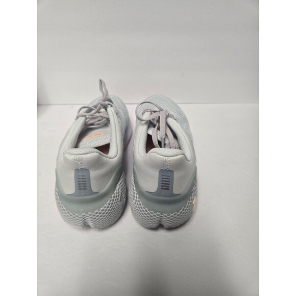 Under Armour Women's UA HOVR Machina 3 Running Shoes White 3024907-104 Size 8.5 - Picture 7 of 13